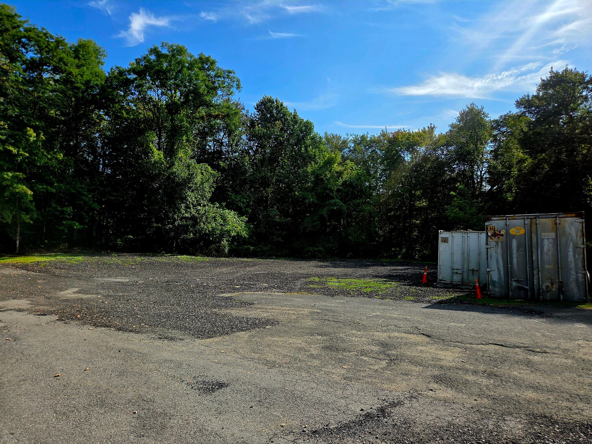 16 Ernest Ln, Mahopac, NY for Rent