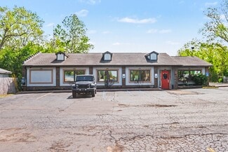 Flint, MI Restaurant - 5153 Fenton Rd Flint, MI Restaurant - 5153 Fenton Rd