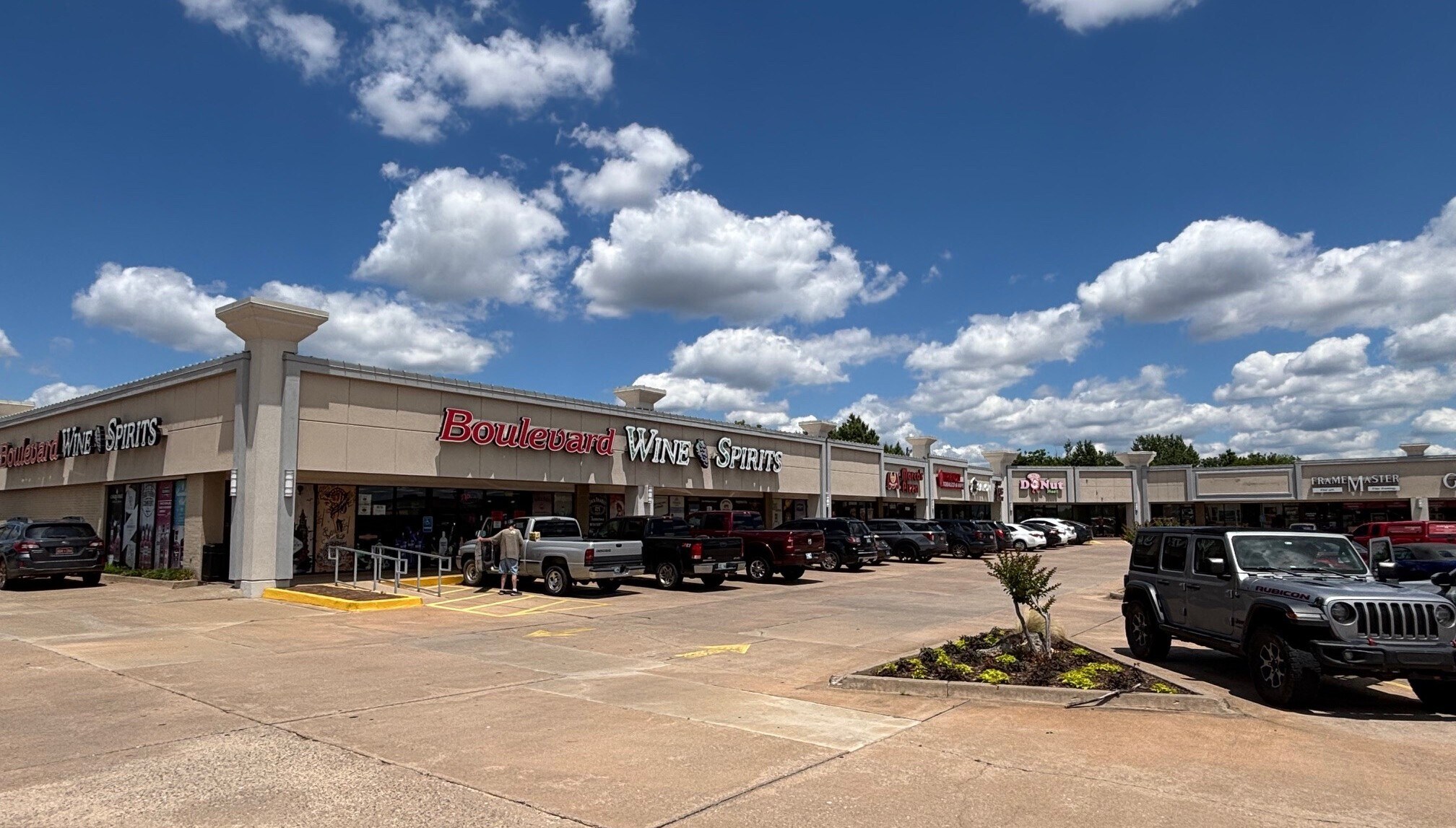 3200 S Boulevard St, Edmond, OK for Rent