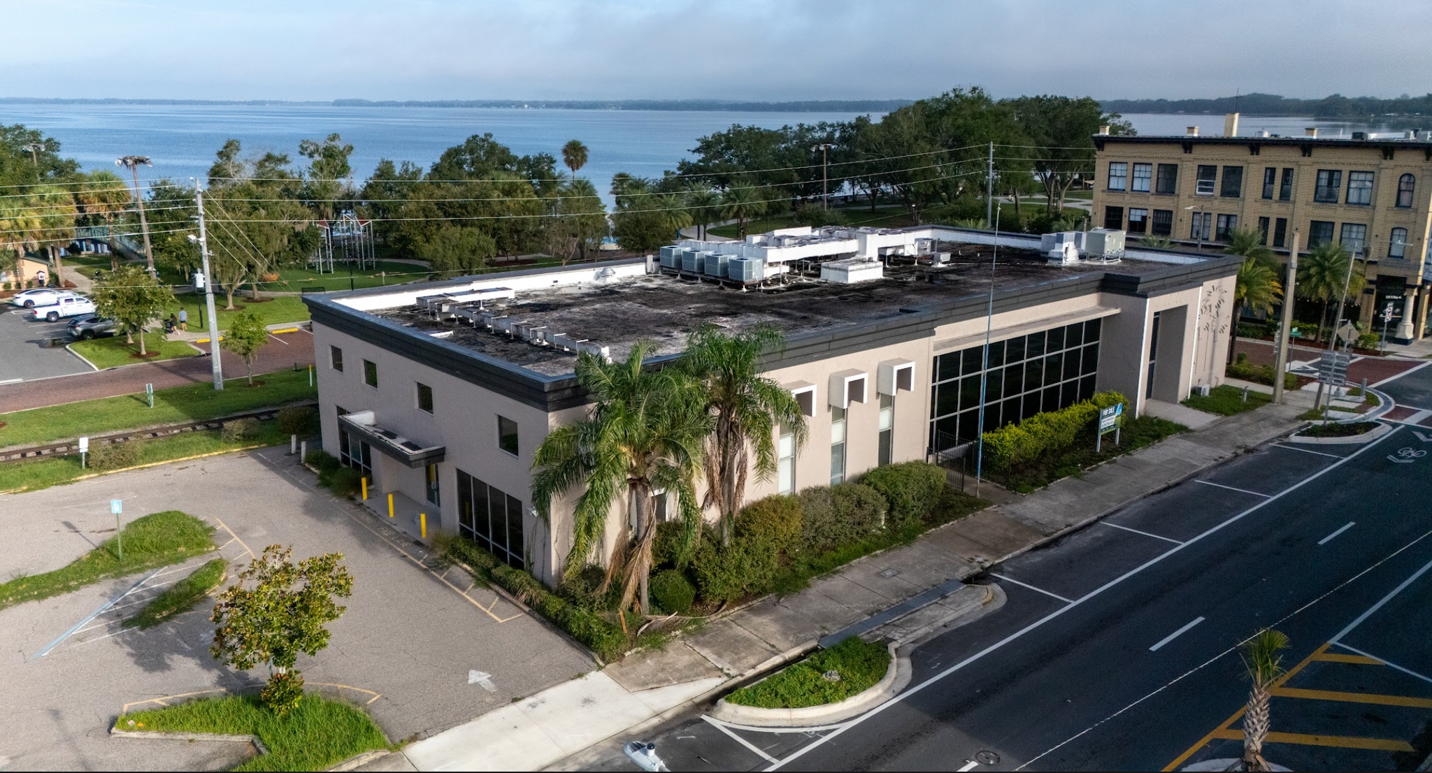 100 N Bay St, Eustis, FL for Rent