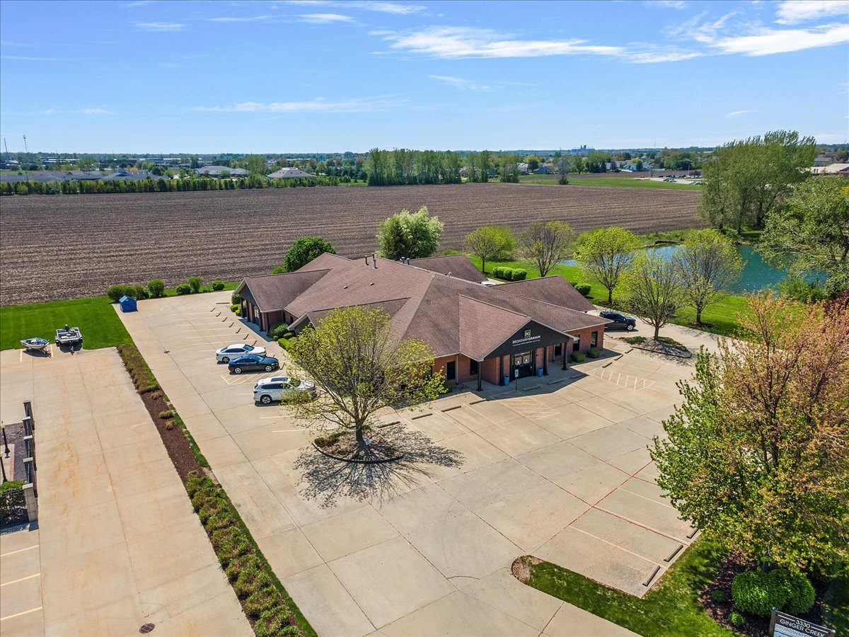 3330 W Ginger Creek Dr, Springfield, IL for Rent