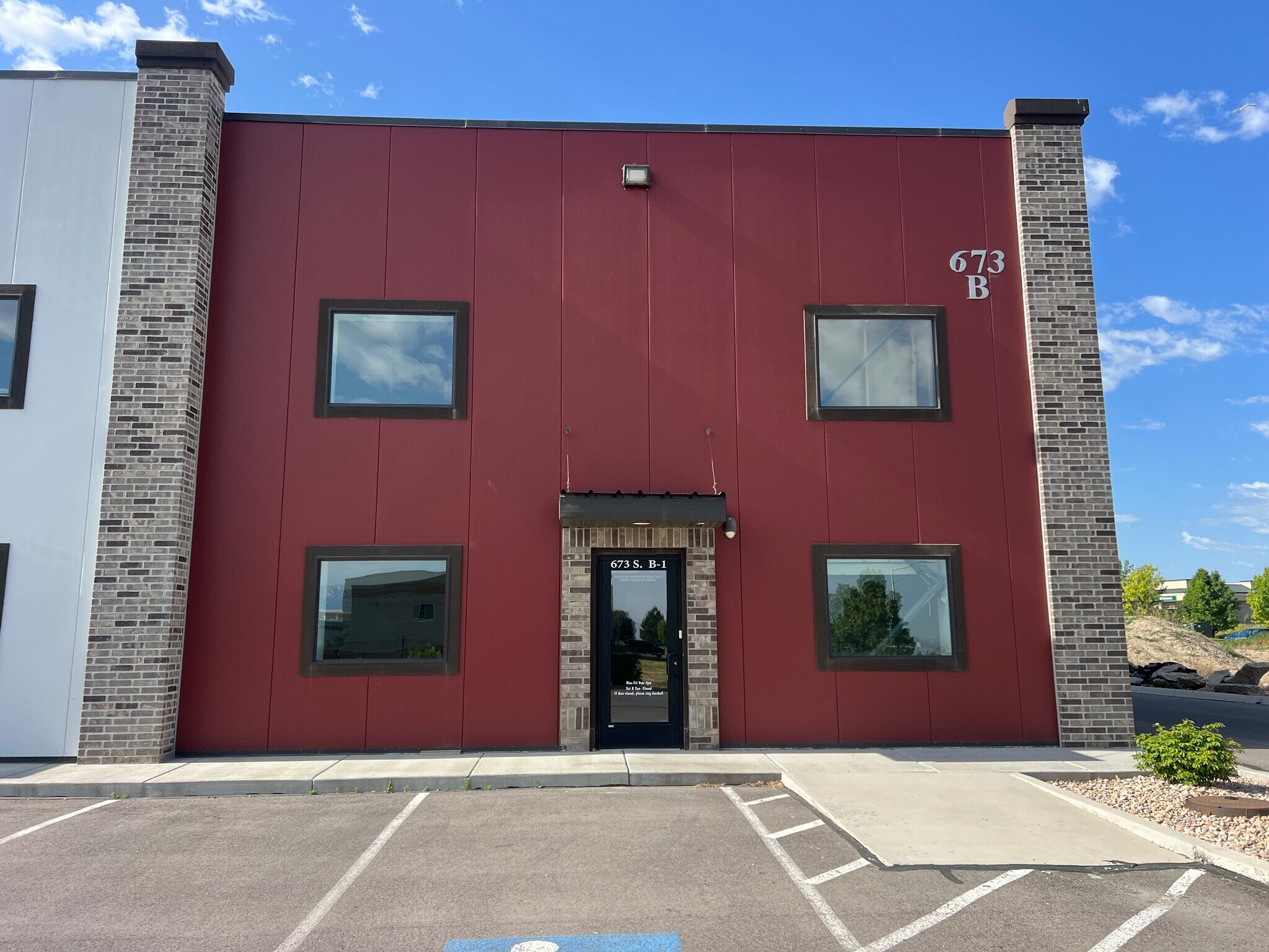 673 Innovation Cir, Payson, UT for Rent