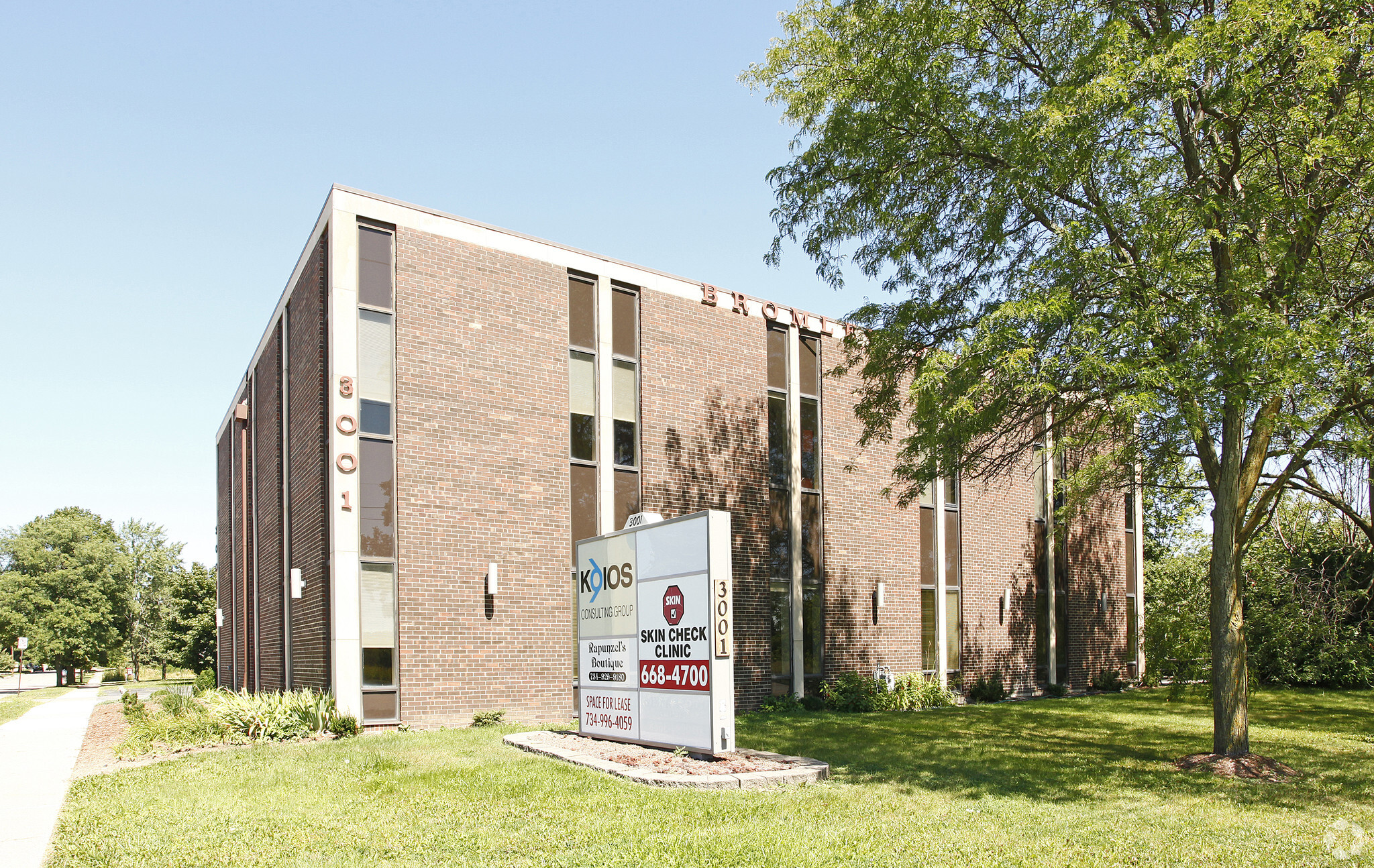 3001 Plymouth Rd, Ann Arbor, MI for Rent