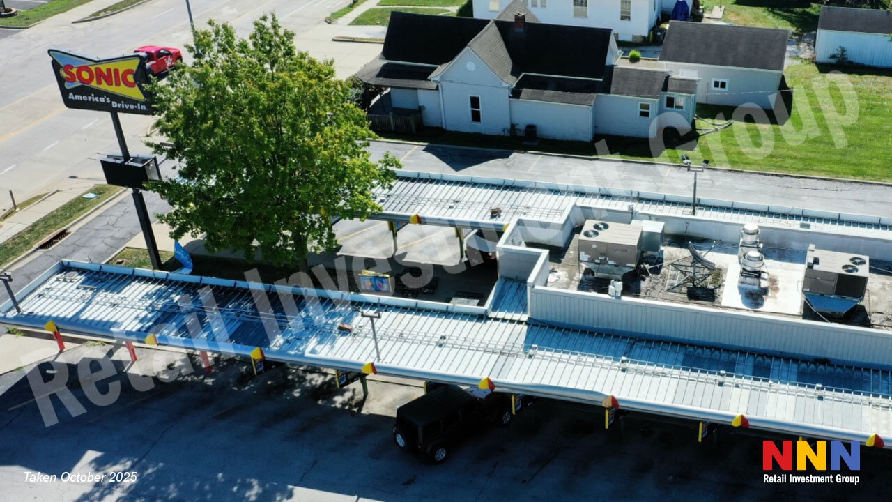 706 S Main St, Grain Valley, MO for Sale