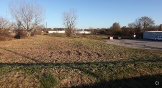 US-40 Hwy Woods Chapel Rd  