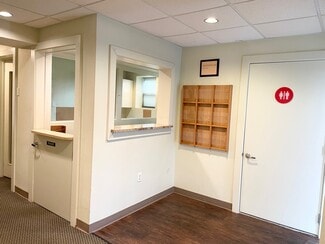 Bayside, NY Office/Medical - 213-44 40th Ave