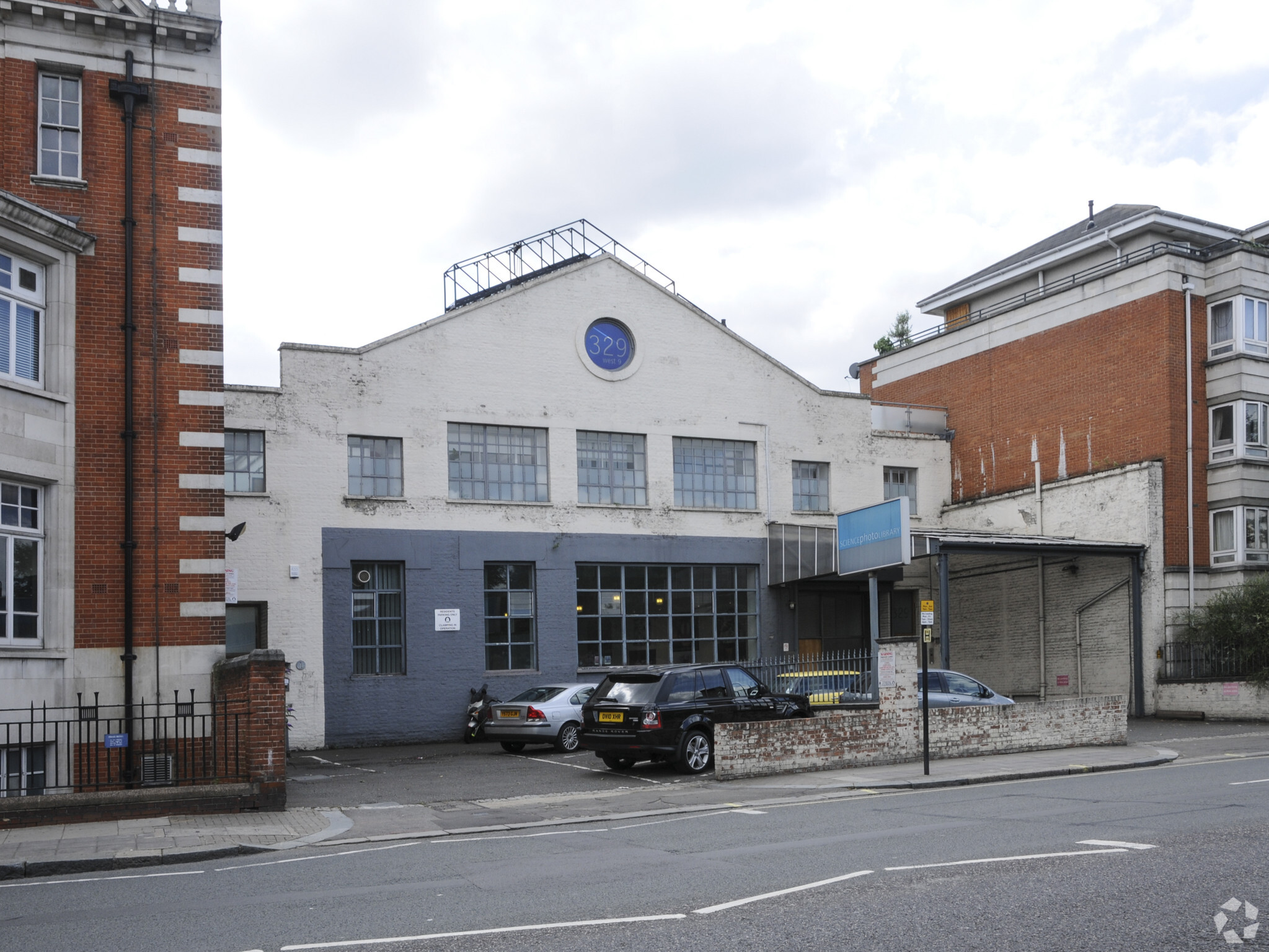 327-329 Harrow St, London, LND for Rent