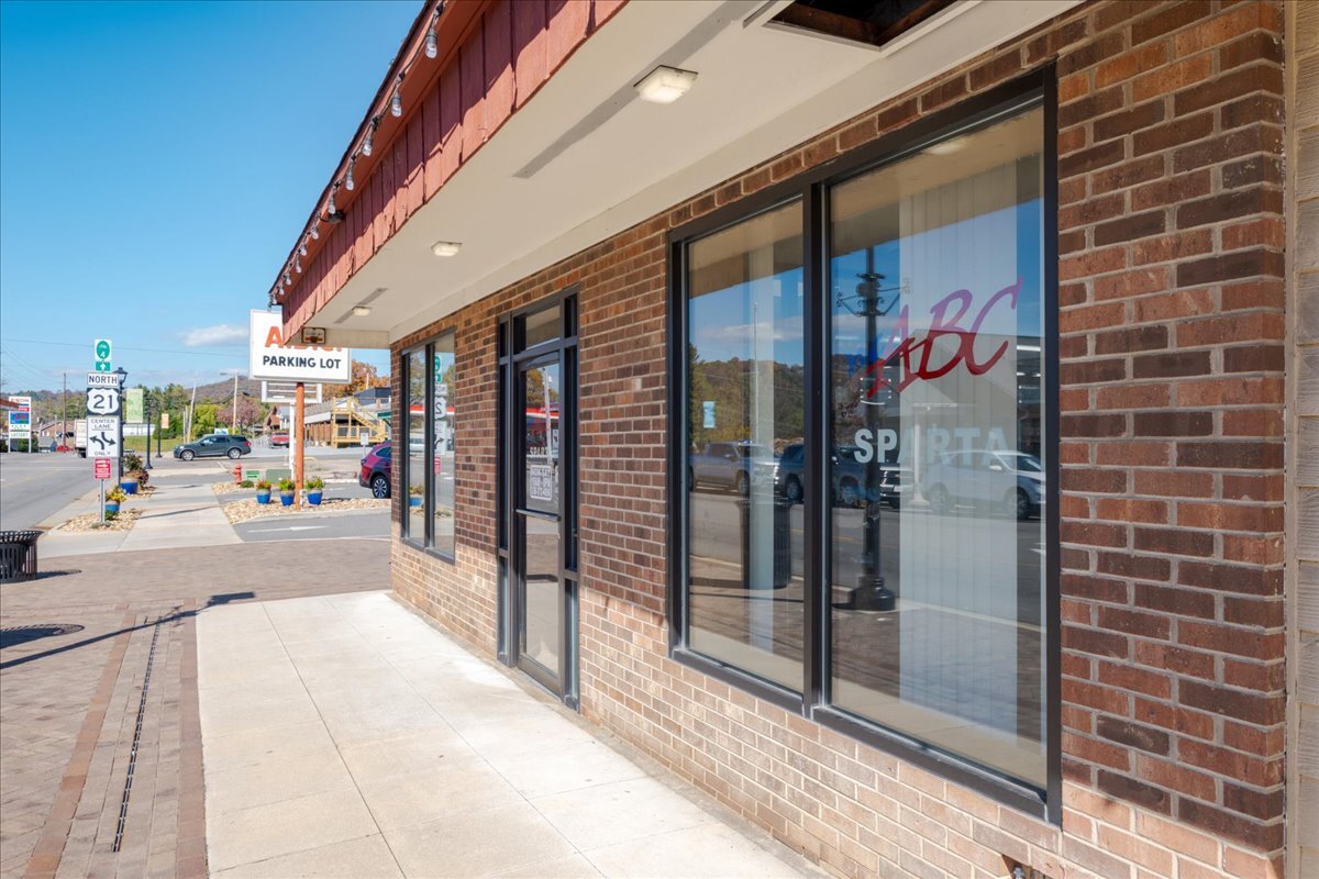 48 Main St, Sparta, NC for Sale