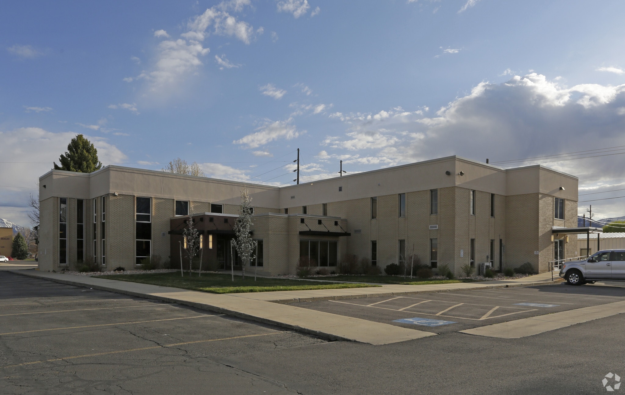 325 W Center St Spanish Fork, UT 84660 Office Property for Sale on