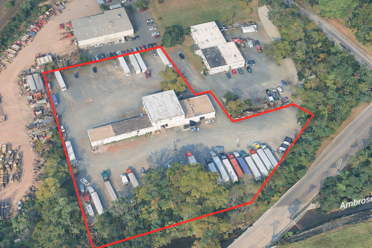 700 Cedar Ave, Middlesex, NJ for Sale