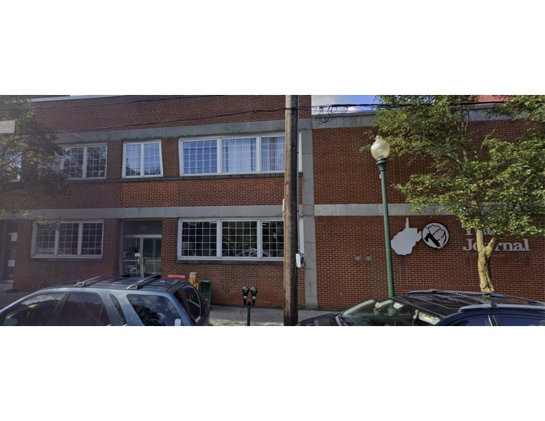 207 W King St, Martinsburg, WV for Rent