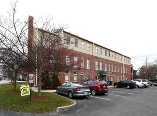 Indianapolis, IN Apartments - 550 Fletcher Ave