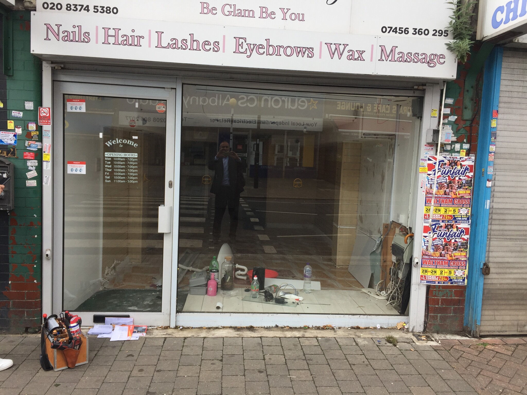 594 Hertford Rd, Enfield, LND for Sale