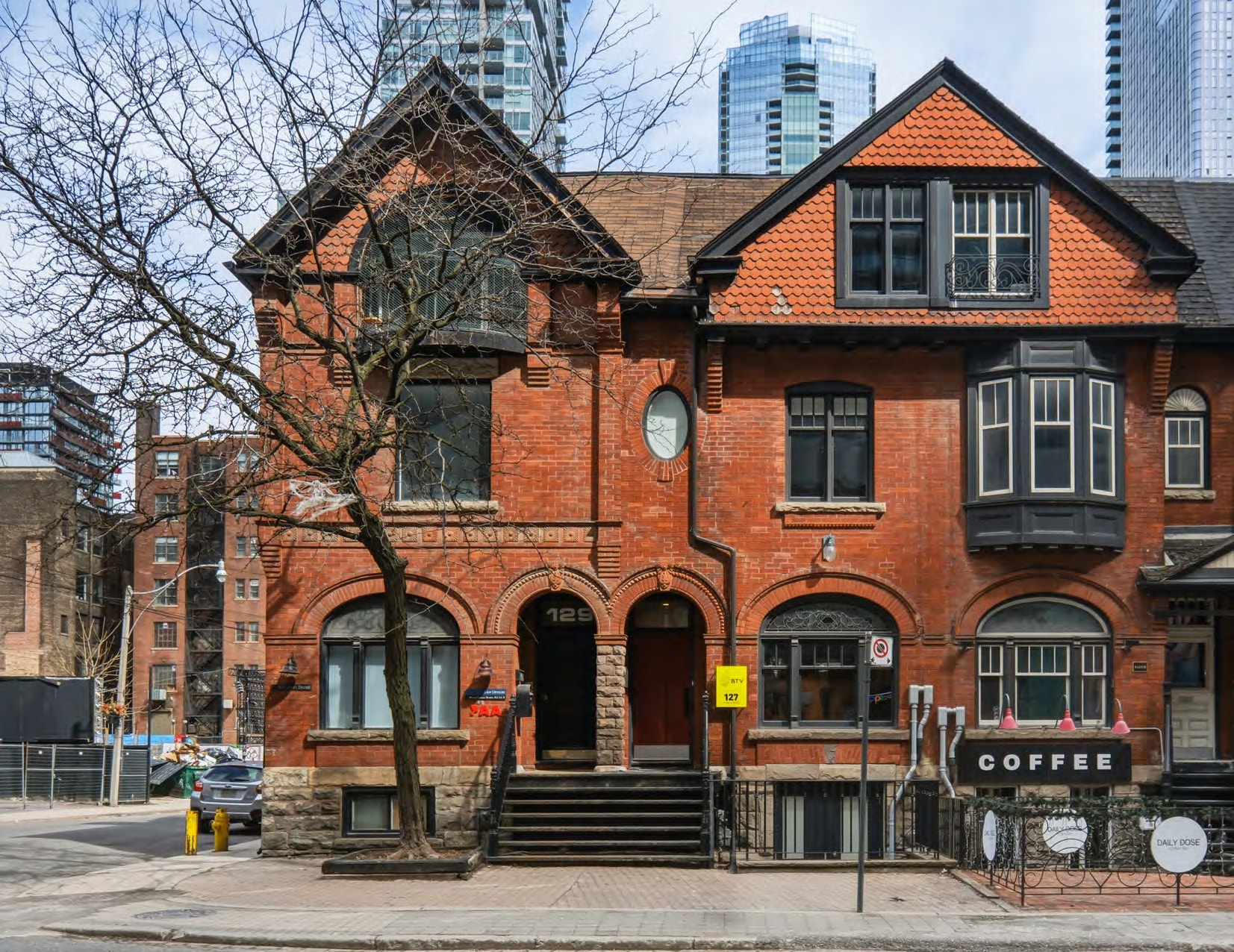 127 John St, Toronto, ON for Rent