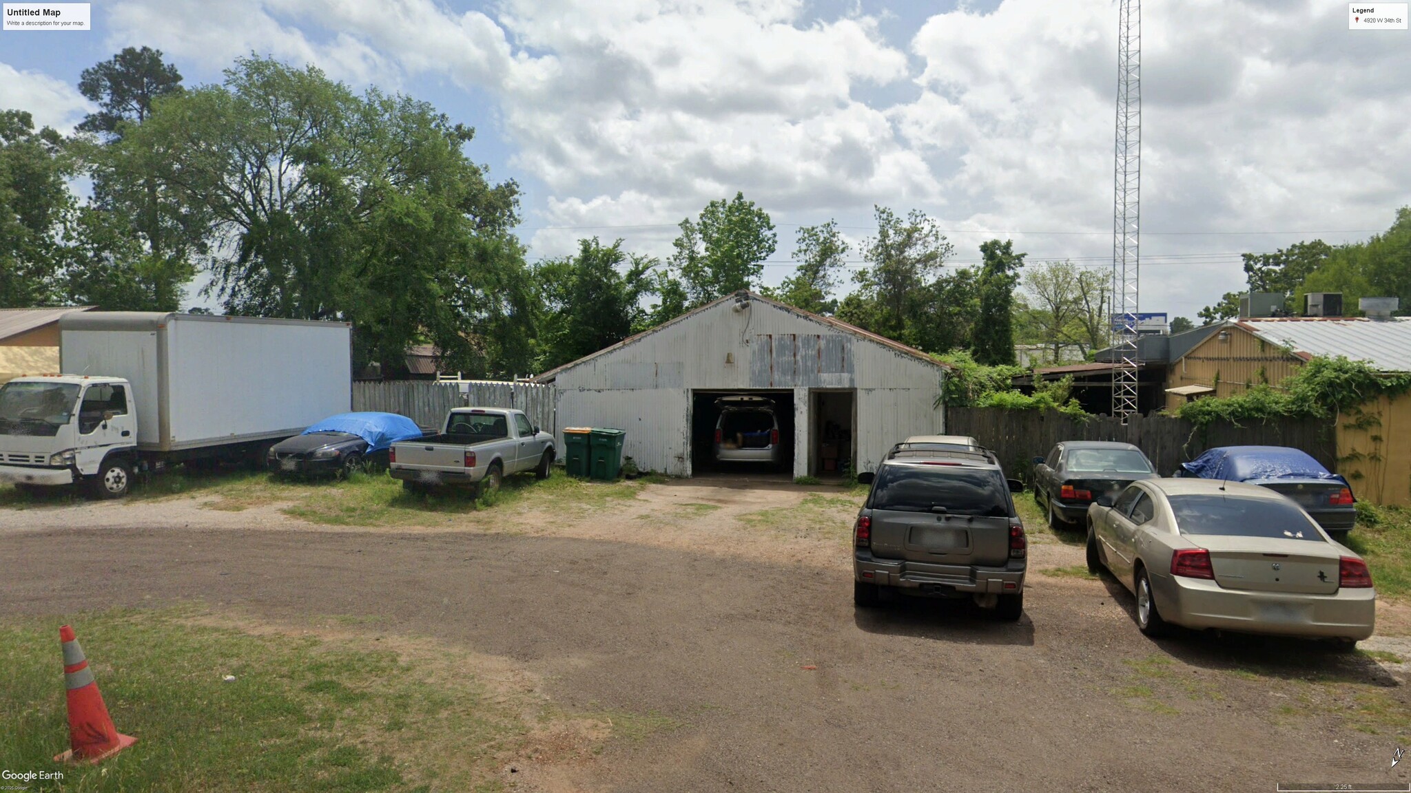 611 Northwood Dr, Conroe, TX for Sale