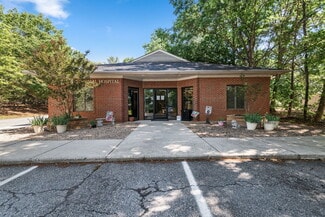 Lynchburg, VA Veterinarian/Kennel - 3431 Waterlick Rd