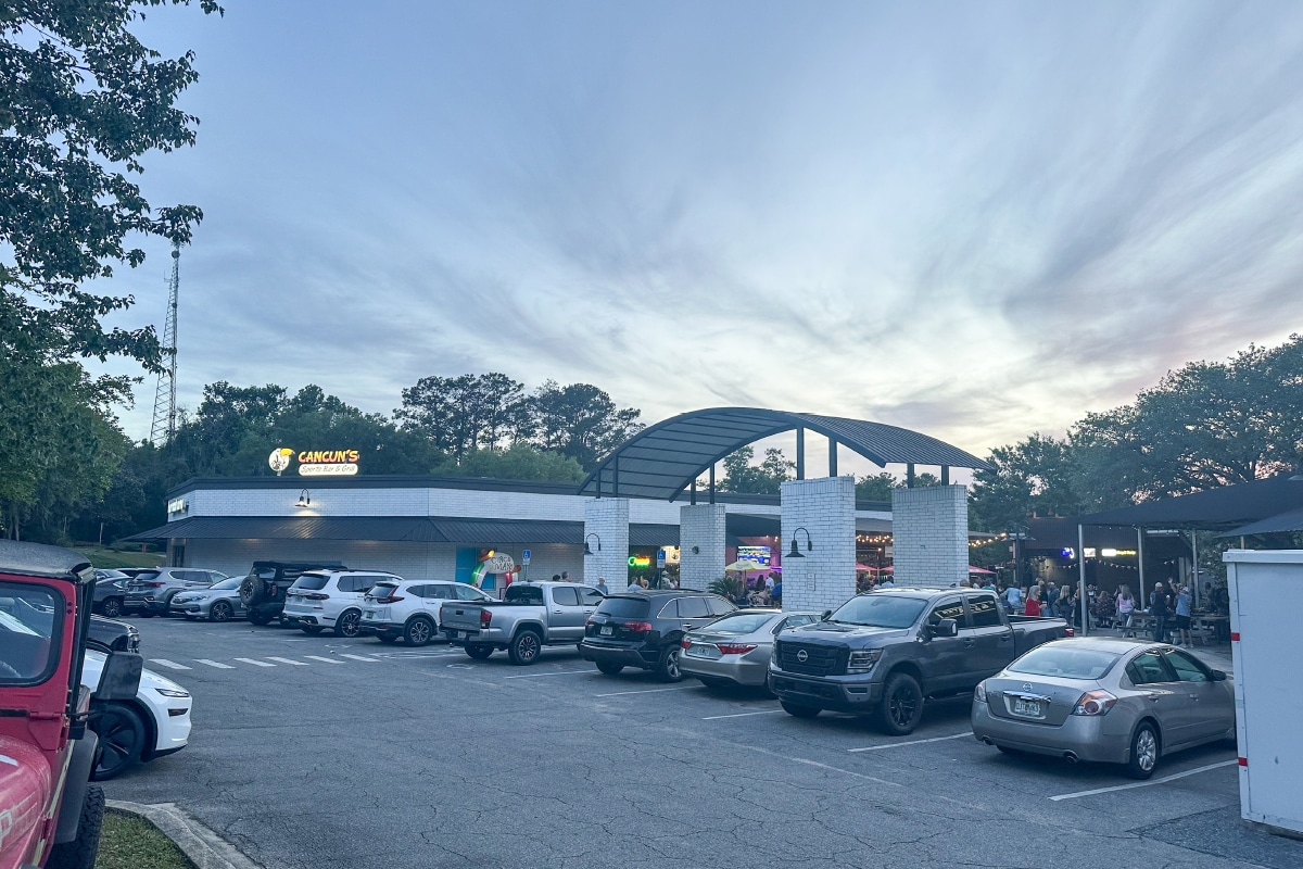 6800 Thomasville Rd, Tallahassee, FL for Sale