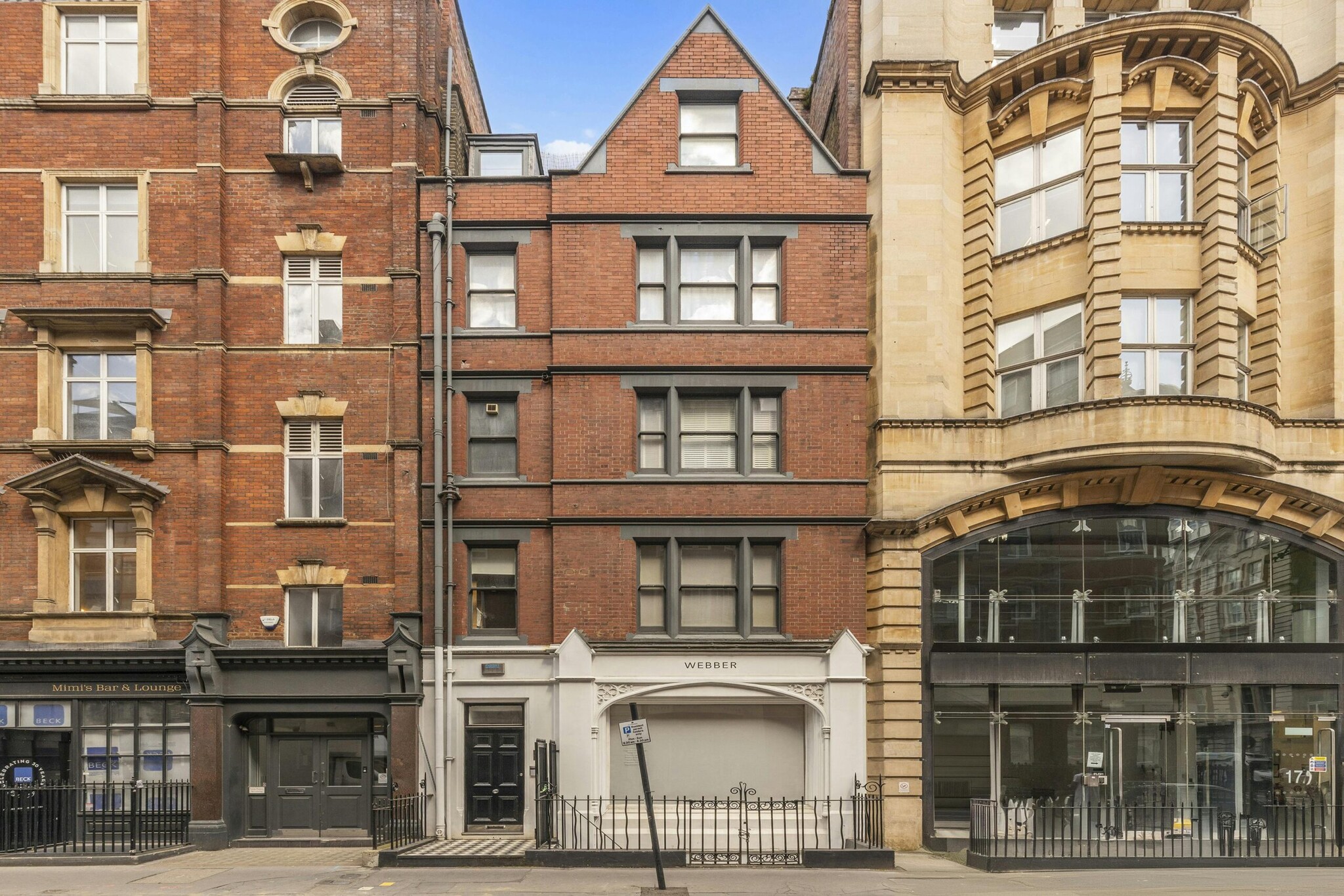 18 Newman St, London, LND for Rent