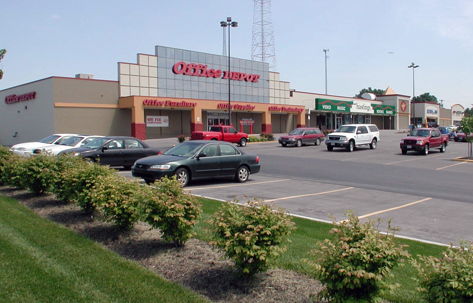 603-605 N Belt Hwy, Saint Joseph, MO for Rent