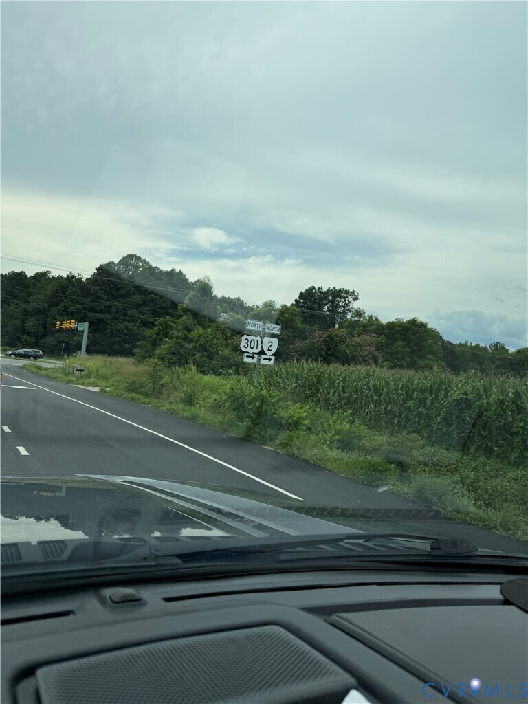 8139 Rural Point Rd, Mechanicsville, VA for Sale