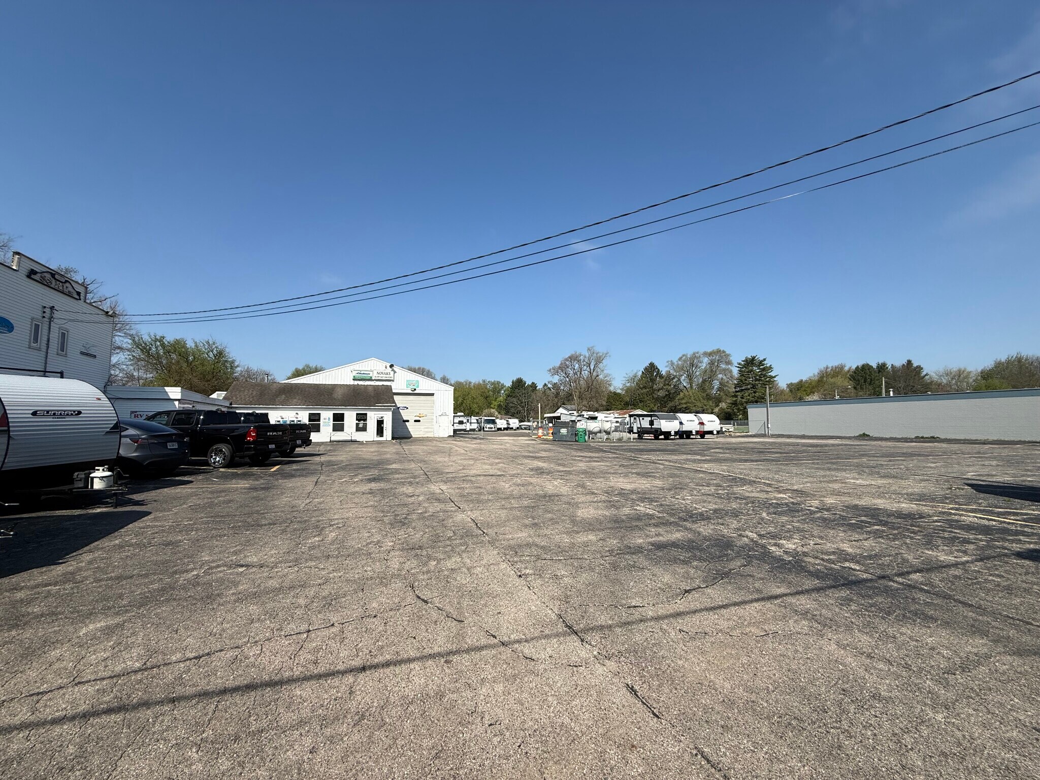 25514 N Il Route 83, Long Grove, IL for Rent