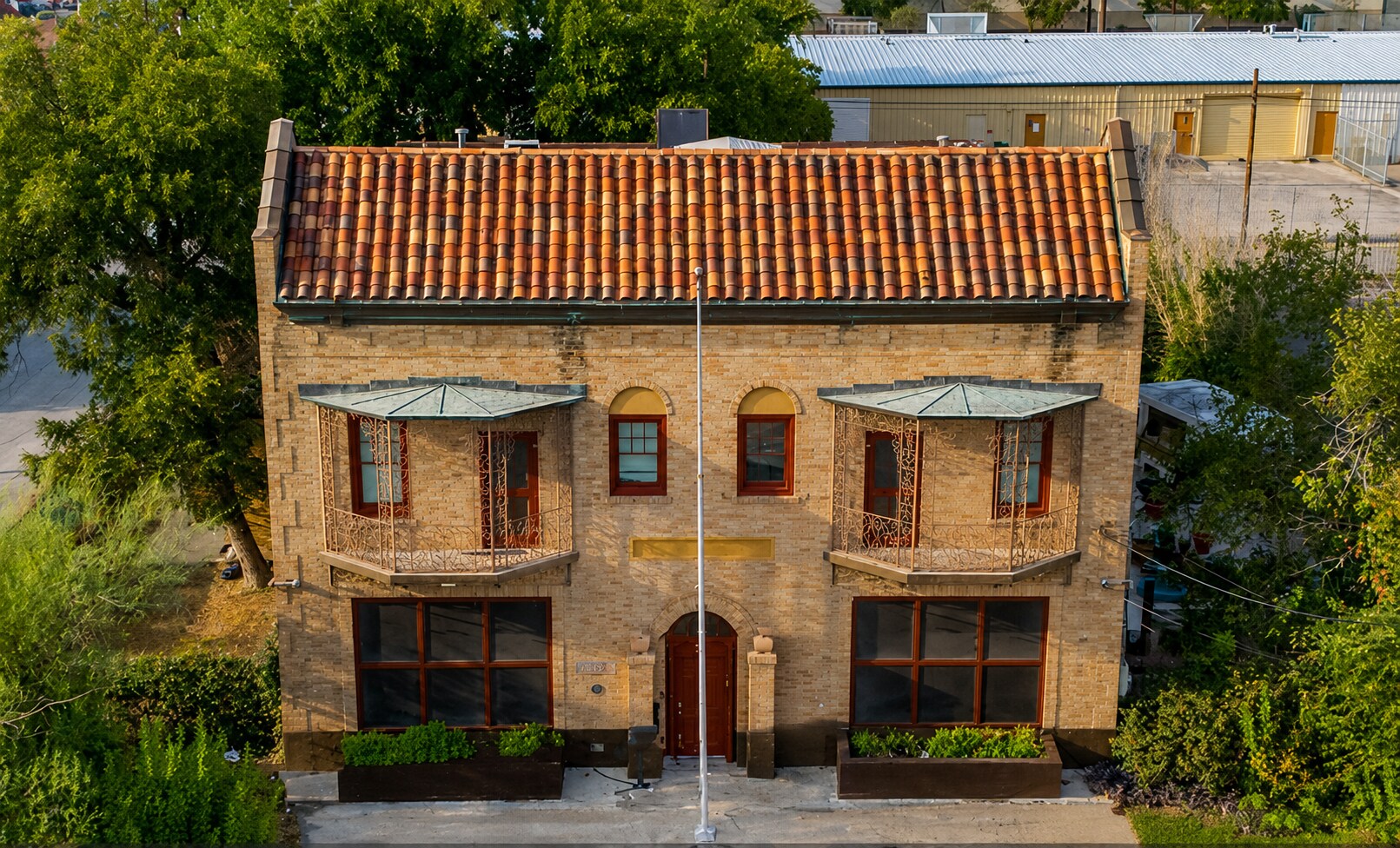2323 Buena Vista St, San Antonio, TX for Sale