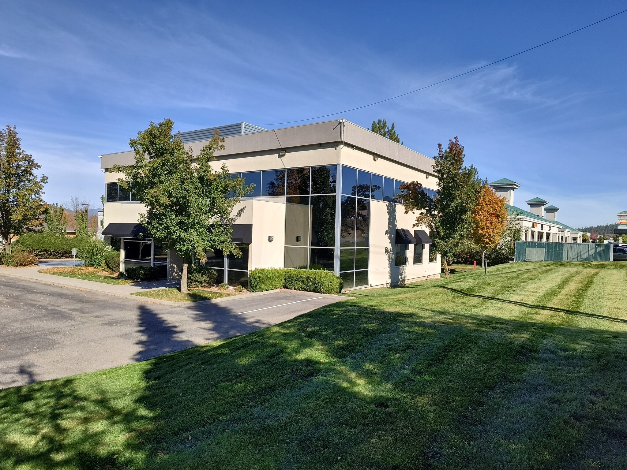 2208 N Swing Ln, Liberty Lake, WA for Sale