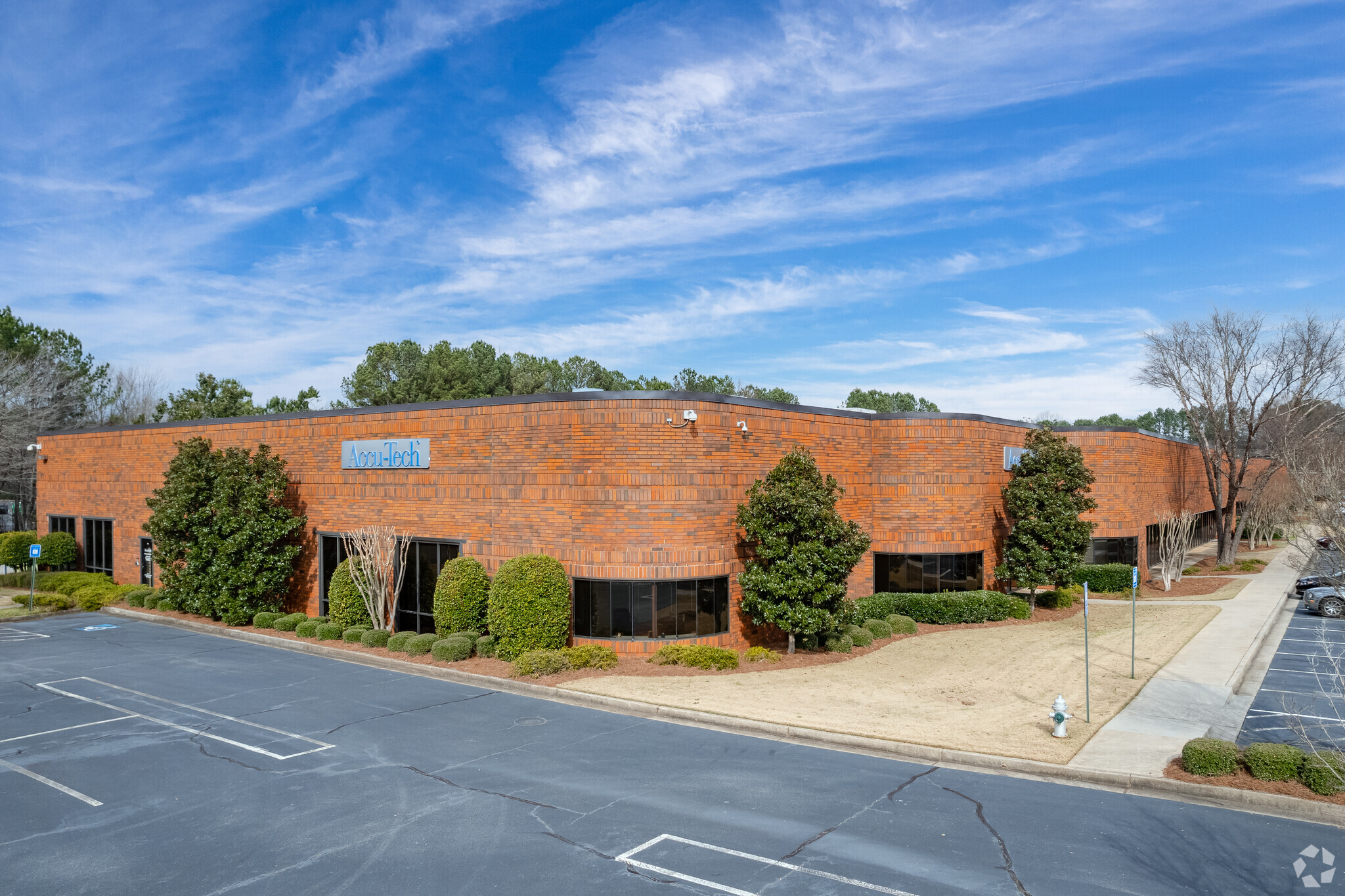 11350 Old Roswell Rd, Alpharetta, GA for Rent