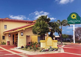 Victoria, TX Hospitality - 7603 N Navarro St