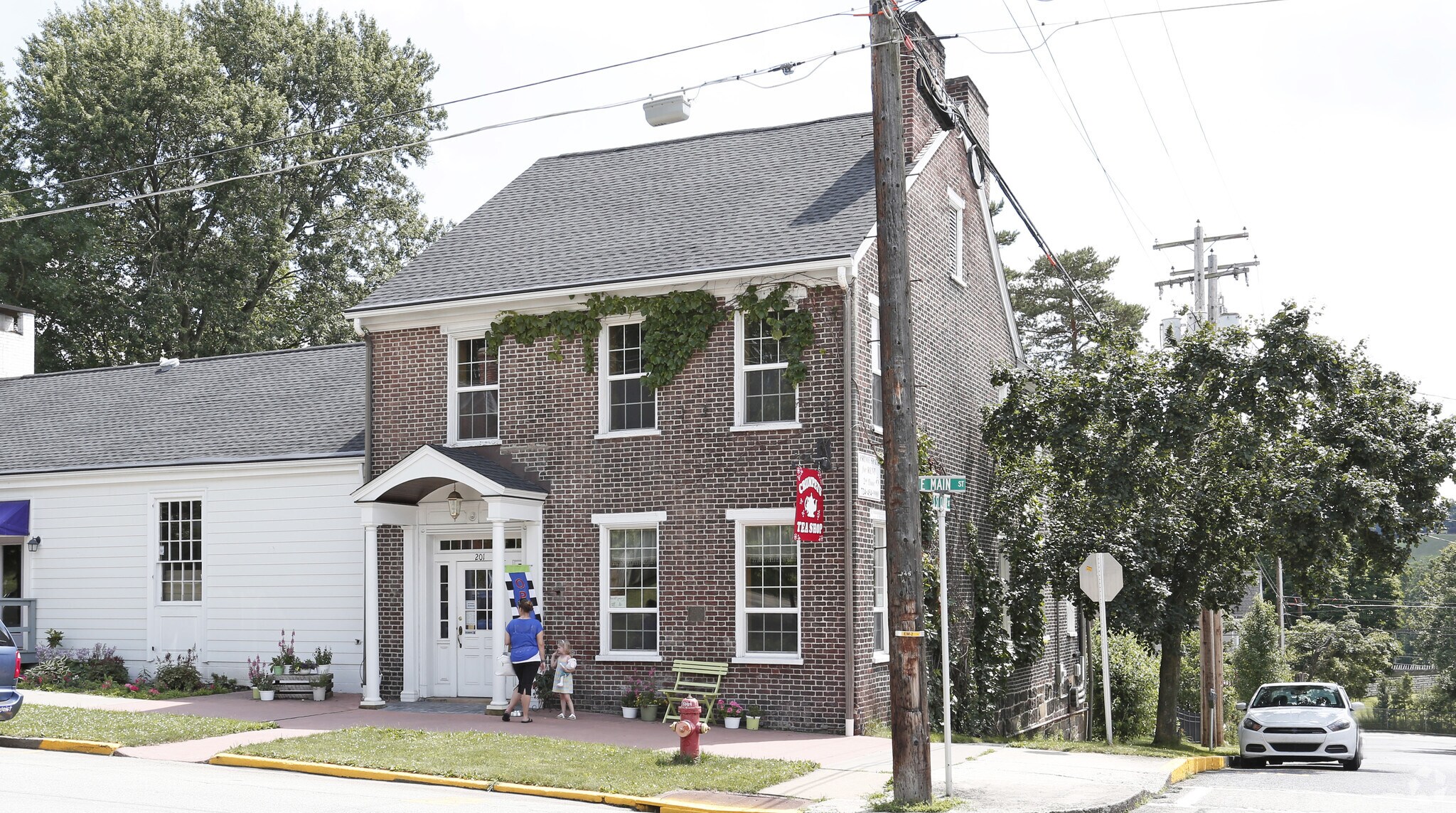 201 E Main St, Ligonier Township, PA for Rent