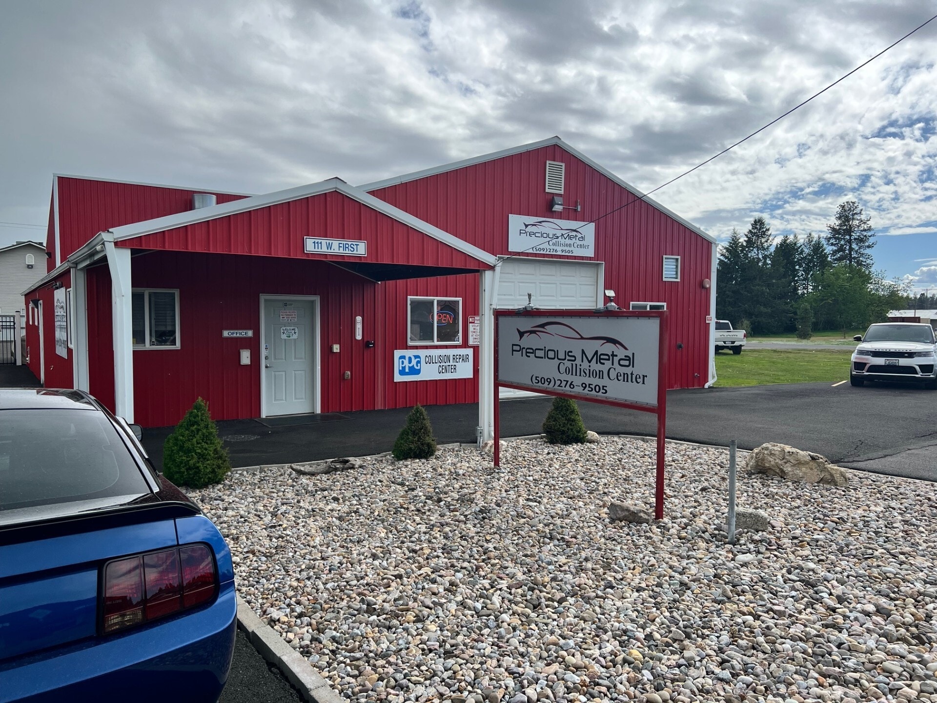 111 W 1st St, Deer Park, WA for Sale