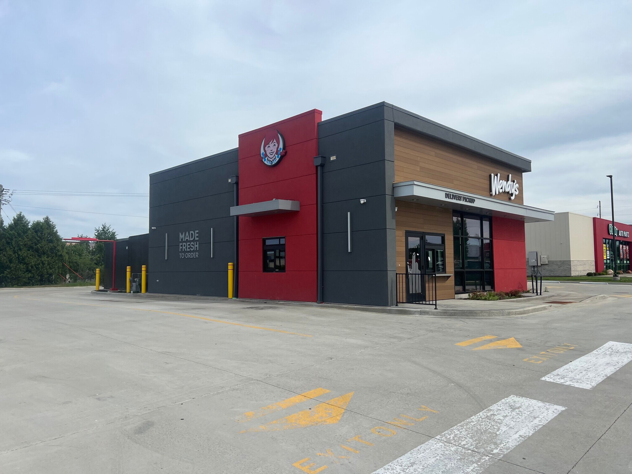 805 Highway 136, Baraboo, WI for Rent