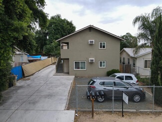 Bakersfield, CA Apartments - 2207 River Blvd