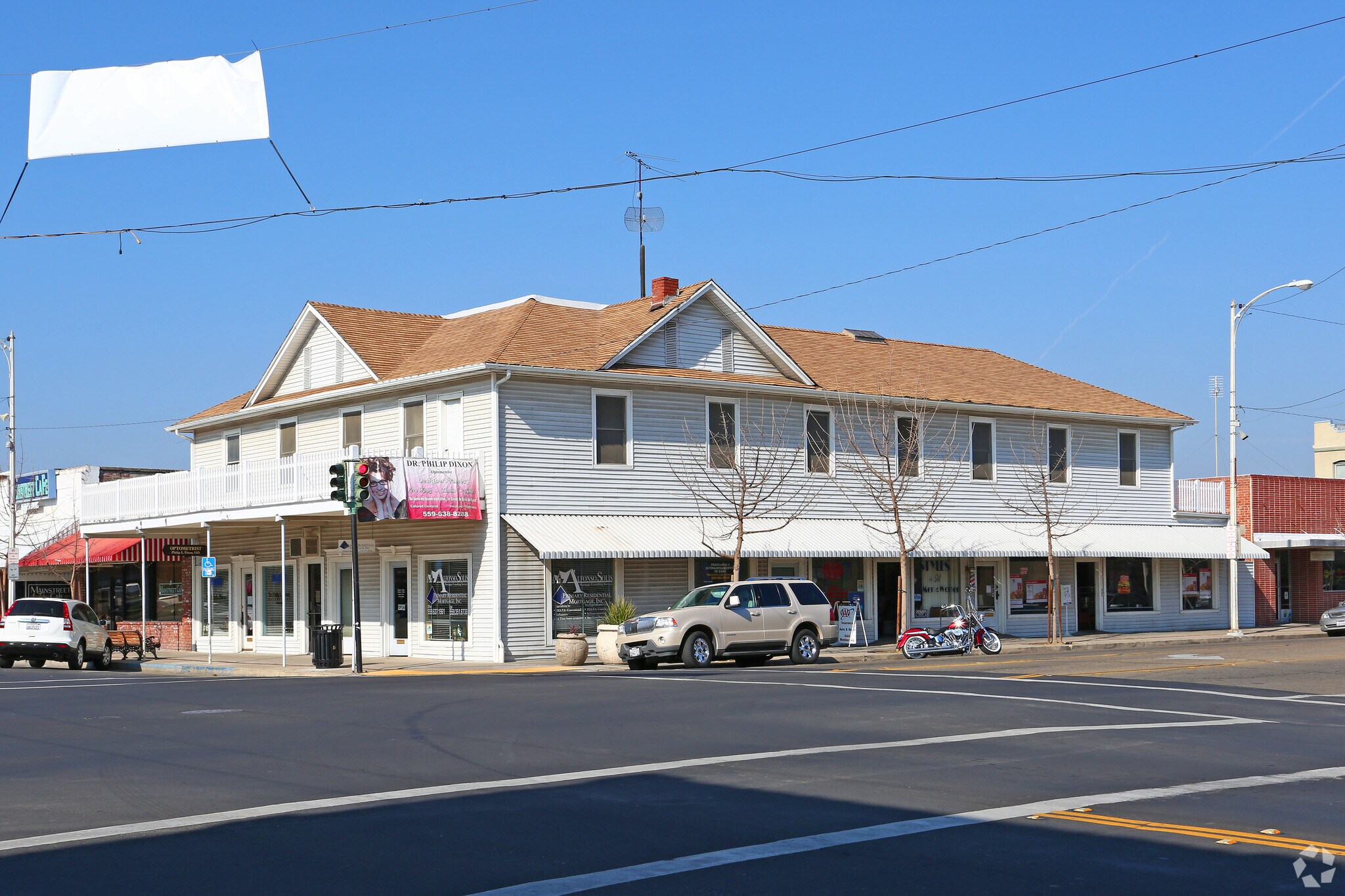 1056-1060 G St, Reedley, CA for Rent