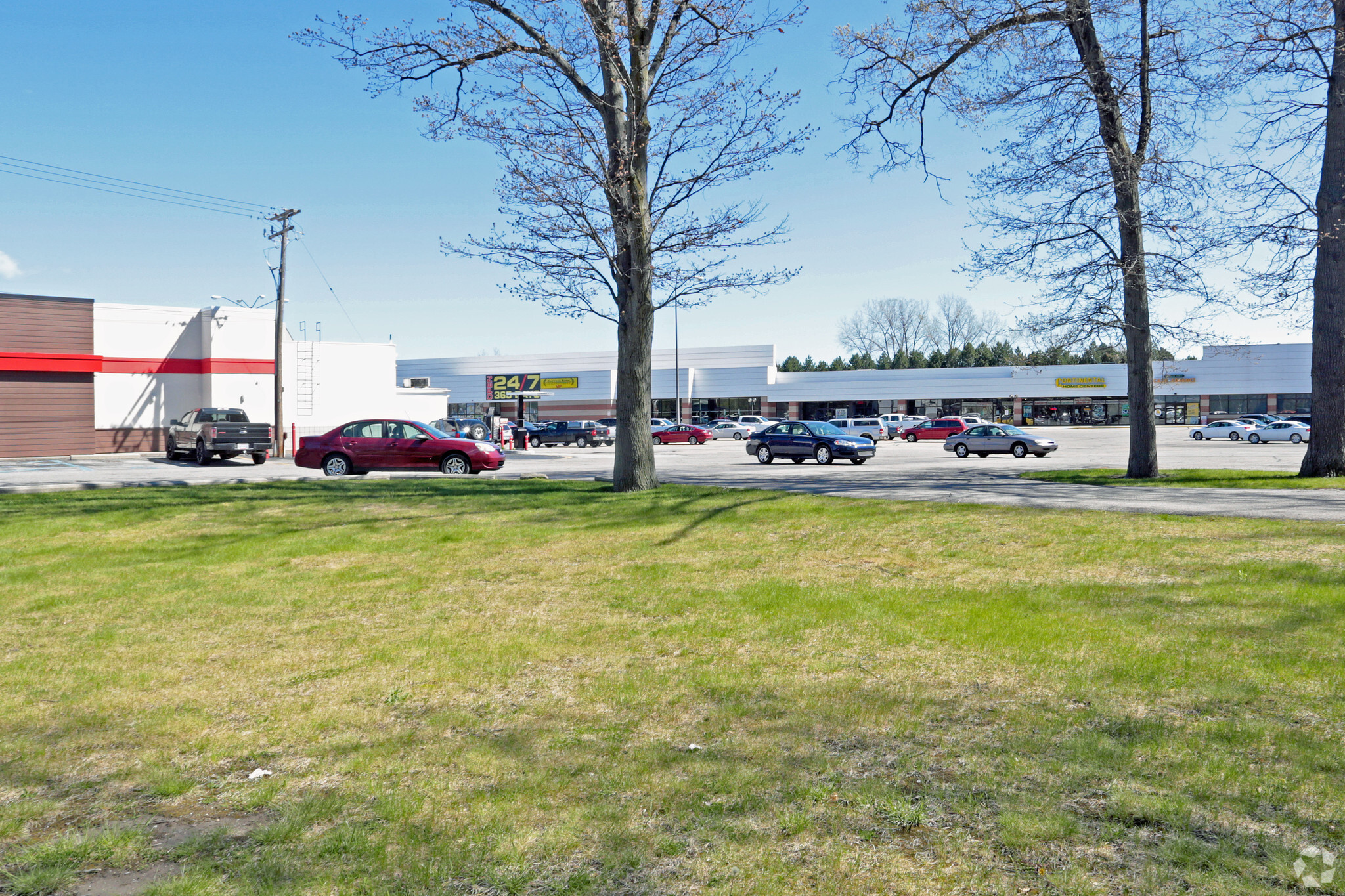 3400-3500 Pine Grove Ave, Port Huron, MI for Sale