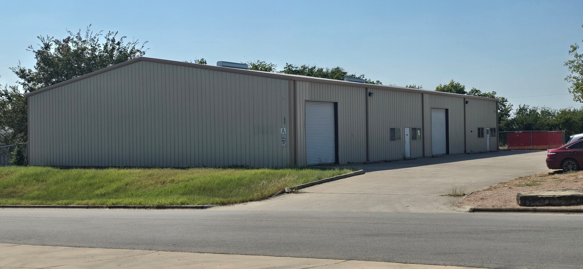 239 Investment Loop, Hutto, TX for Rent
