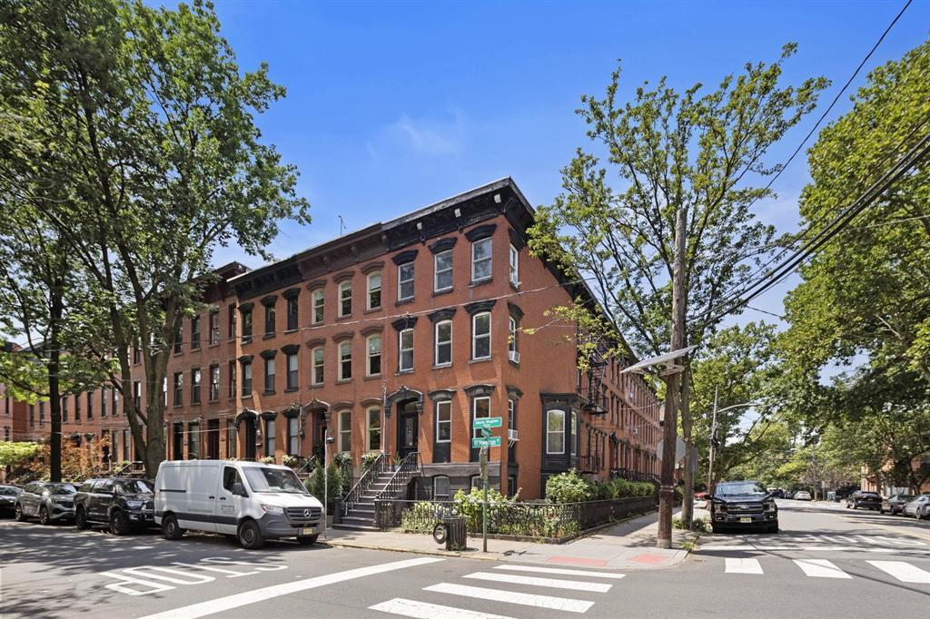 24 W Hamilton Pl, Jersey City, NJ for Sale