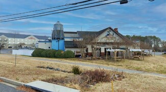 Solomons, MD Restaurant - 13200 Dowell Rd