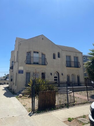 Los Angeles, CA Apartments - 1906 W 23rd St