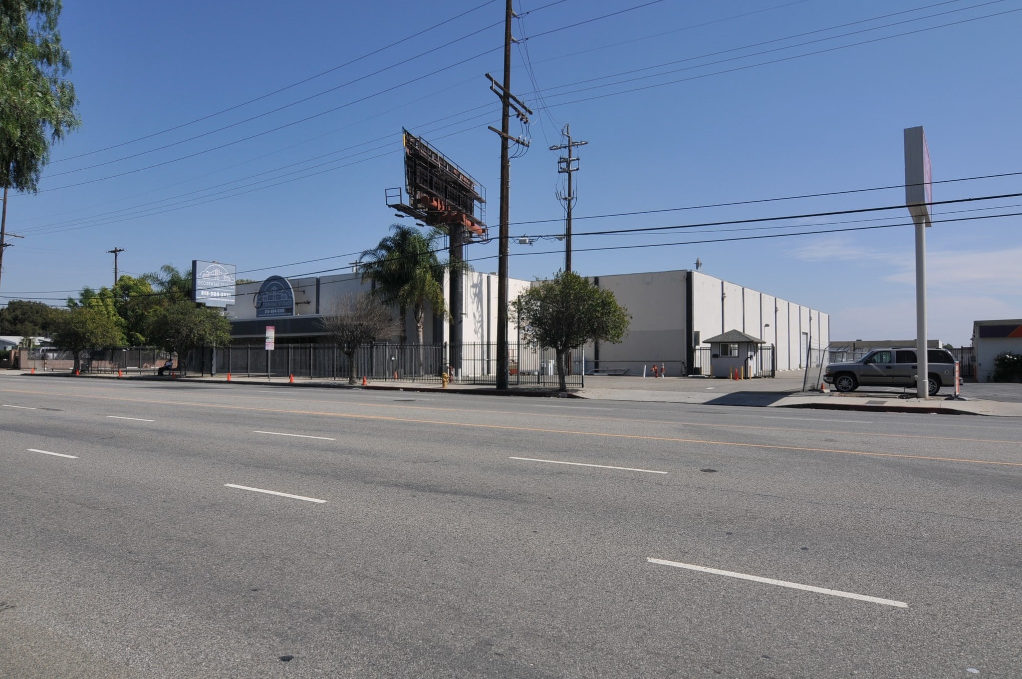 7700 Balboa Blvd, Van Nuys, CA for Rent