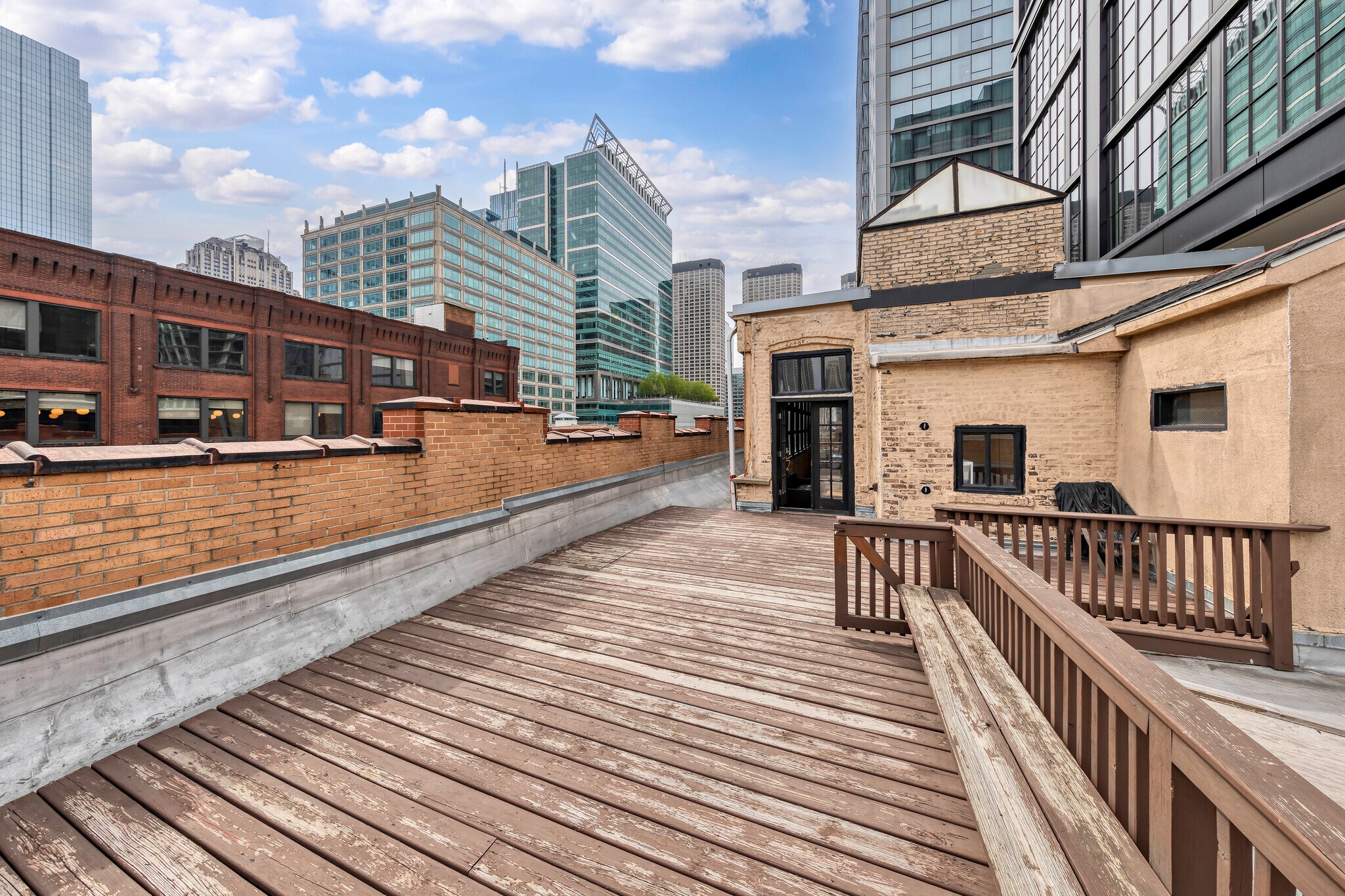 601 W Randolph St, Chicago, IL for Sale