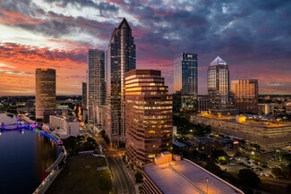 Tampa, FL Coworking Space - 401 E Jackson St