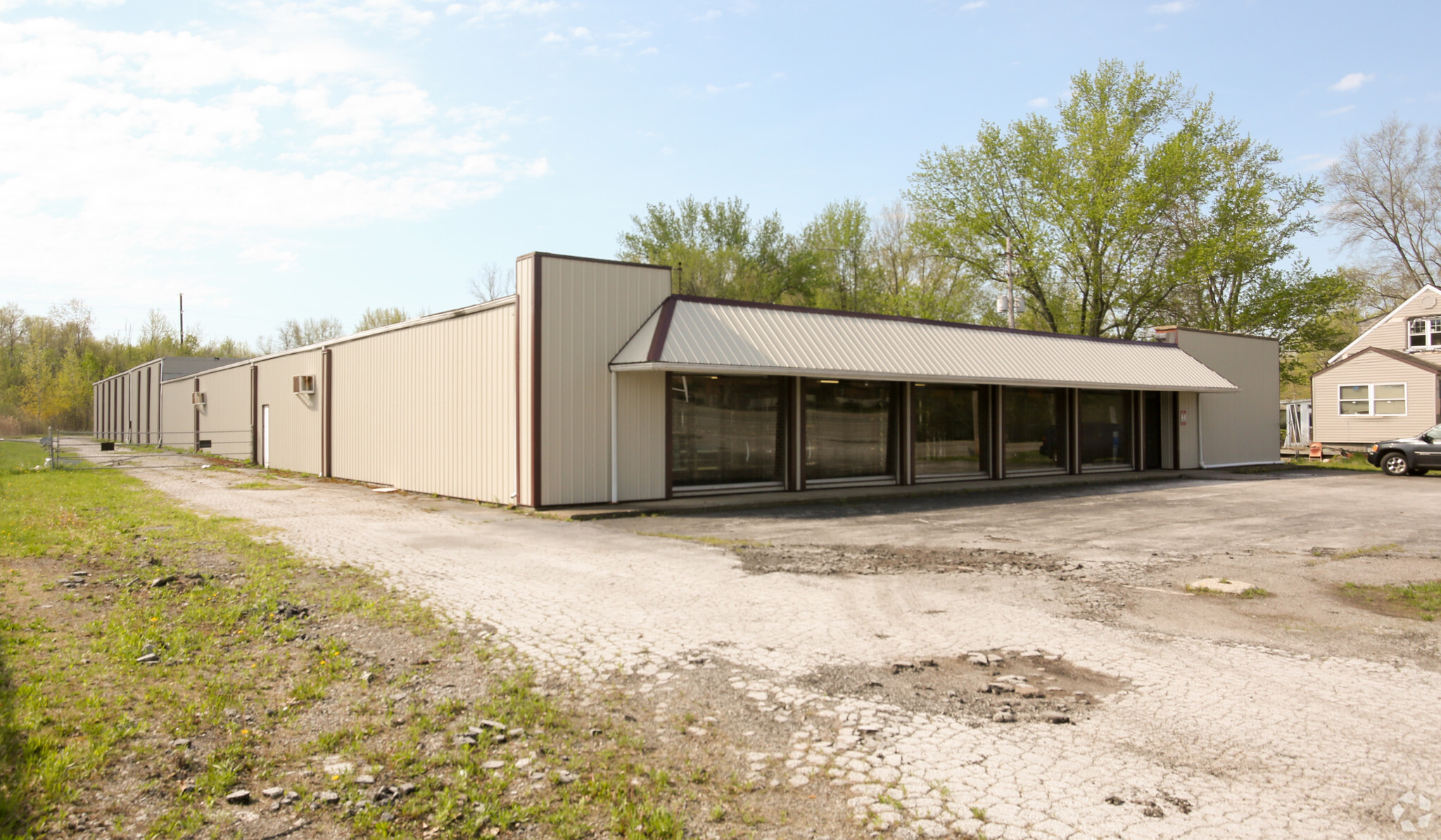 3025 SR 5, Leavittsburg, OH for Rent