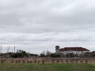 Pearland, TX Commercial Land - 0 Broadway St