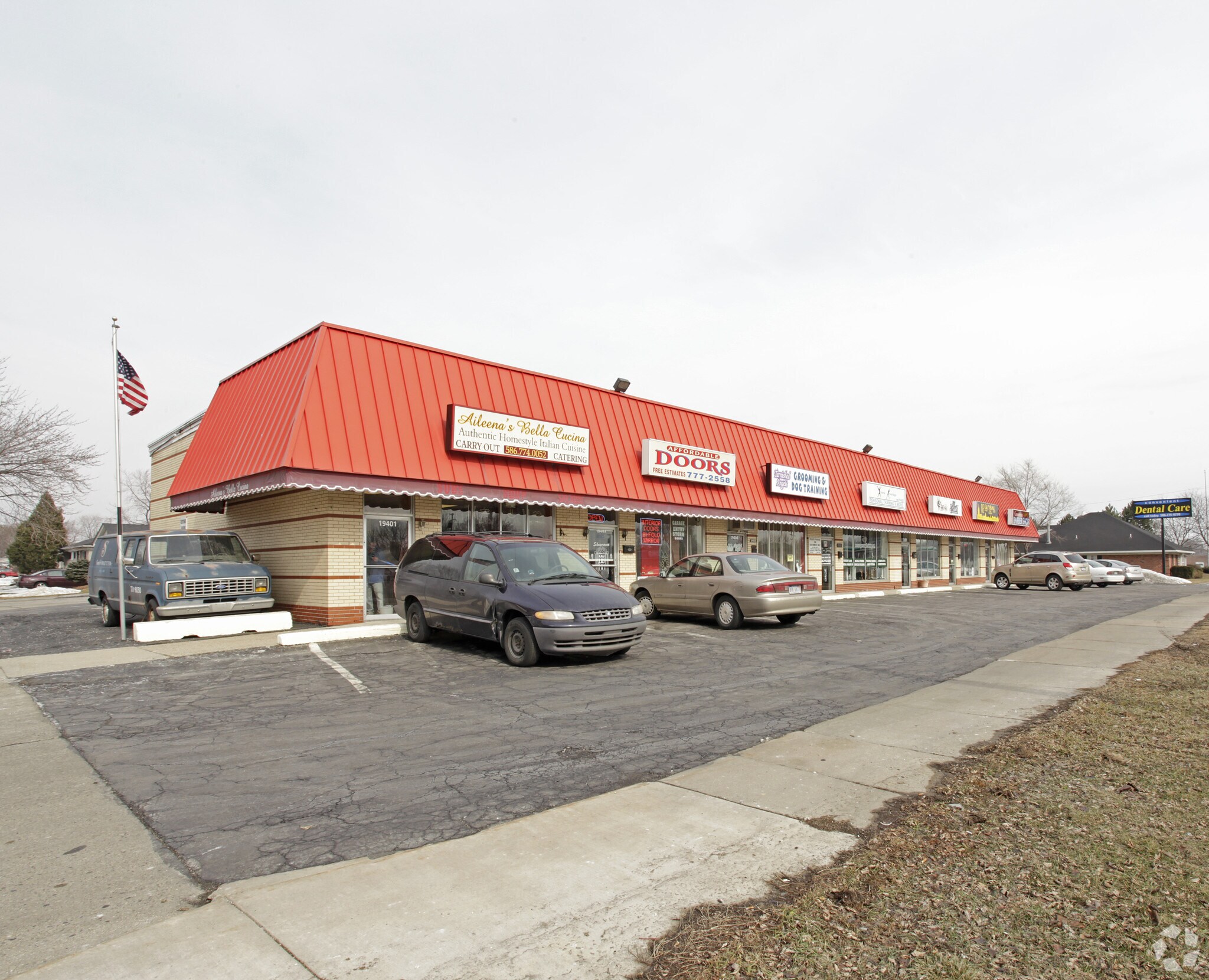 19401-19421 E 10 Mile Rd, Roseville, MI for Rent