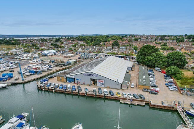 Woodlands Av, Poole, DOR for Rent
