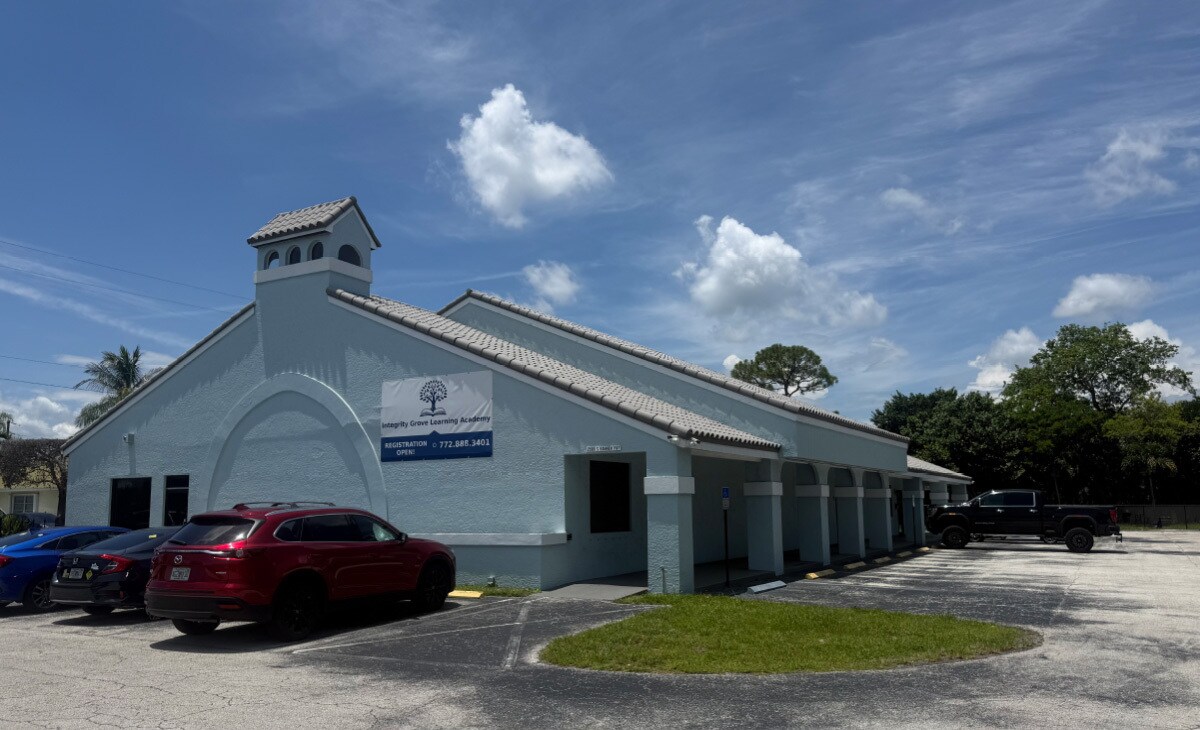 2500 S Kanner Hwy, Stuart, FL for Rent