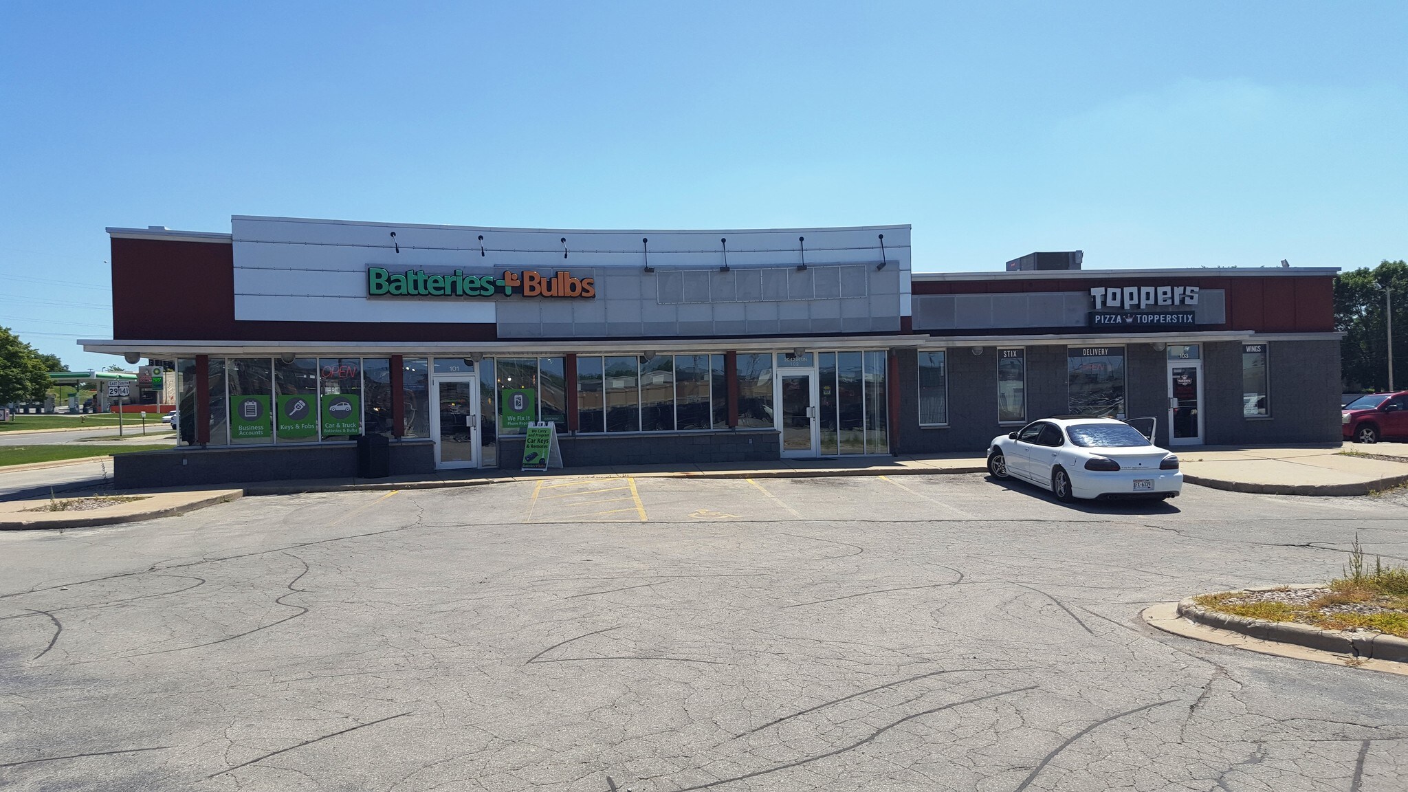2022-2042 E Mason St, Green Bay, WI for Rent