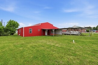 Chouteau, OK Freestanding - 113 S Wilder St