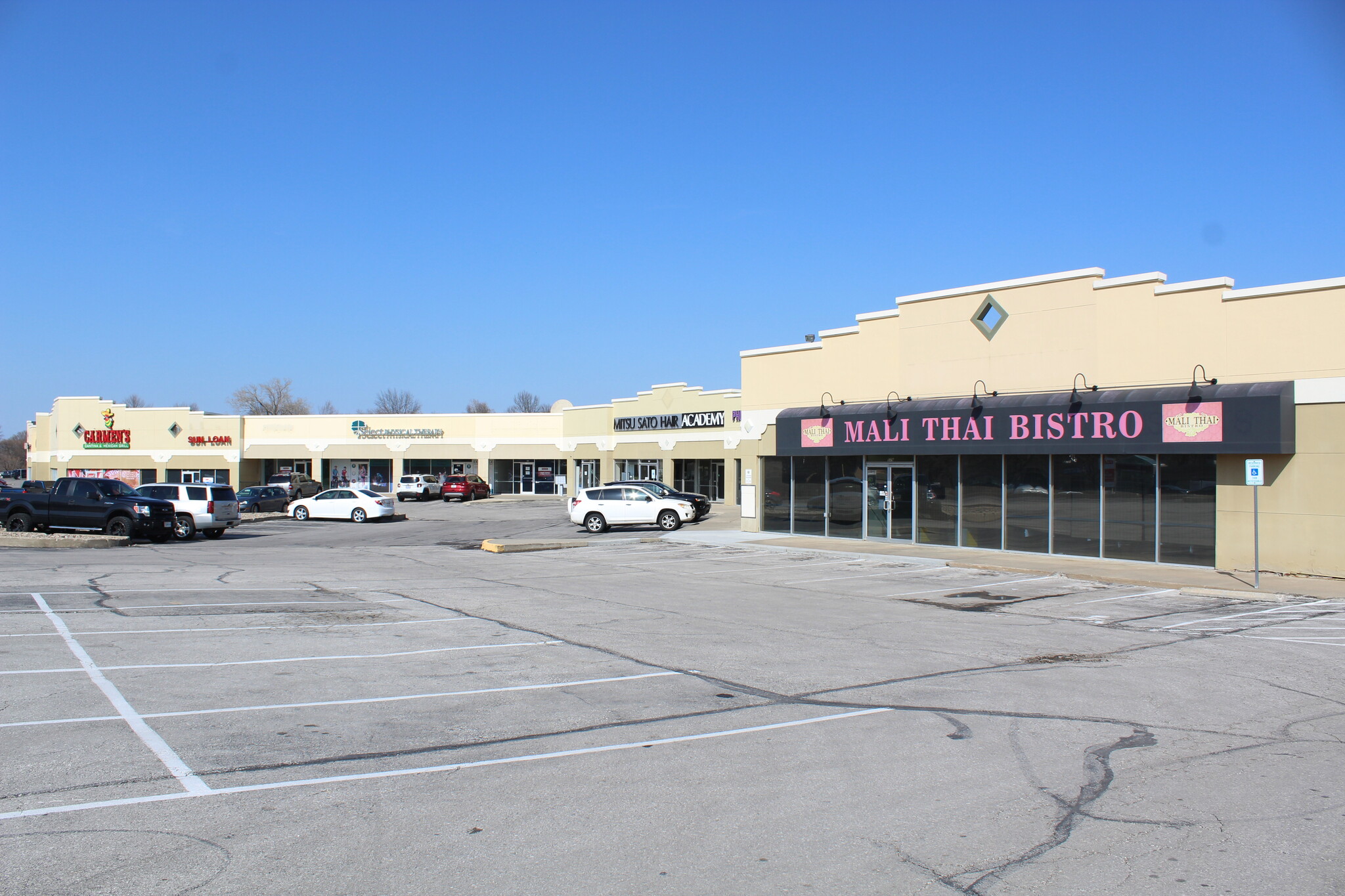 507-579 SE Melody Ln, Lees Summit, MO for Rent